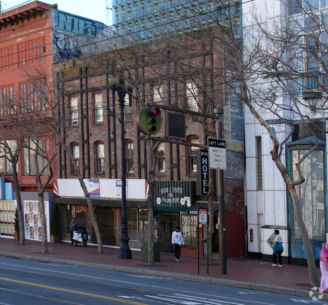Building Photo - 1133-1139 Market St