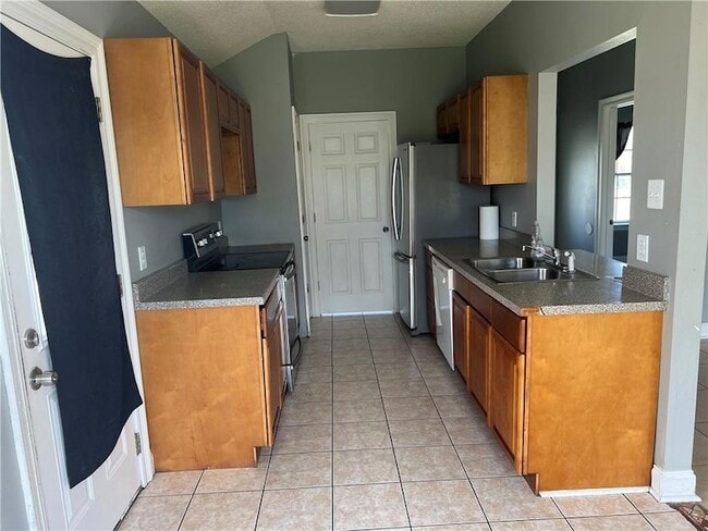 Building Photo - 5620 4th St