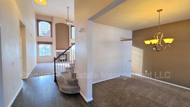 Building Photo - 11677 Larkspur Dr