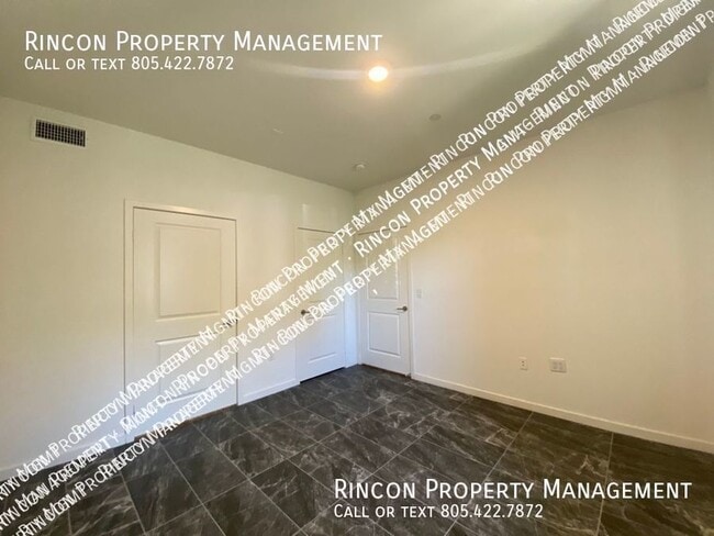 Foto del edificio - Park West Camarillo Townhome *4 Bedrooms/3...