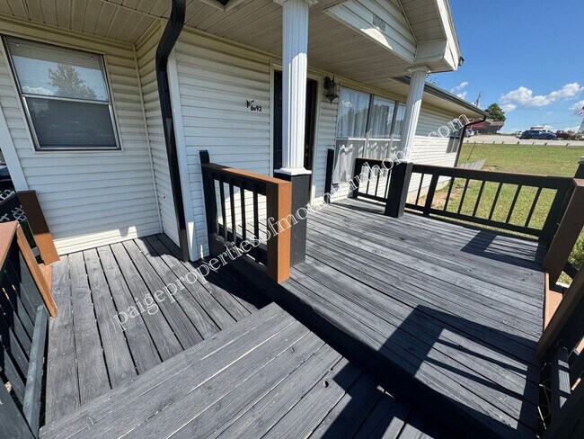 Foto del edificio - Charming 3-Bedroom Home