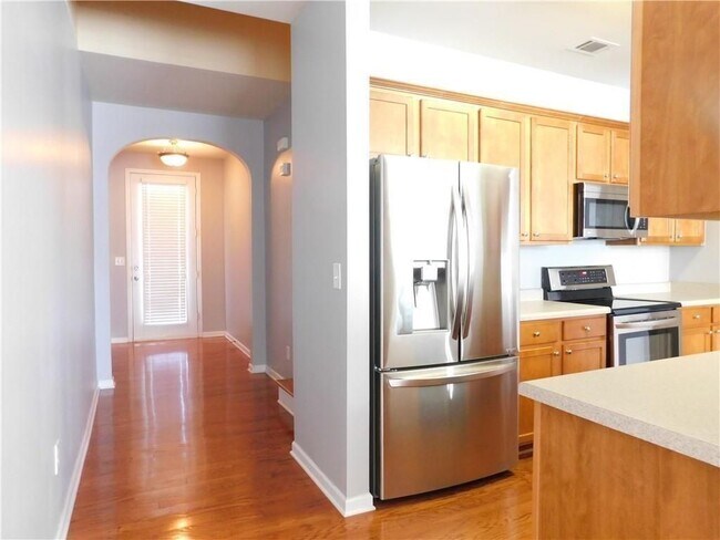 Foto del edificio - 940 Pierce Ivy Ct NE