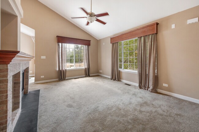 Foto del edificio - 919 Pheasant Trail