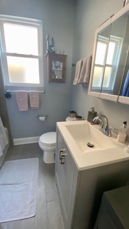 Building Photo - 3 bedroom in CHICAGO IL 60659
