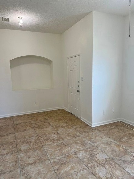 Photo - 7409 Marsland Lane Unit House