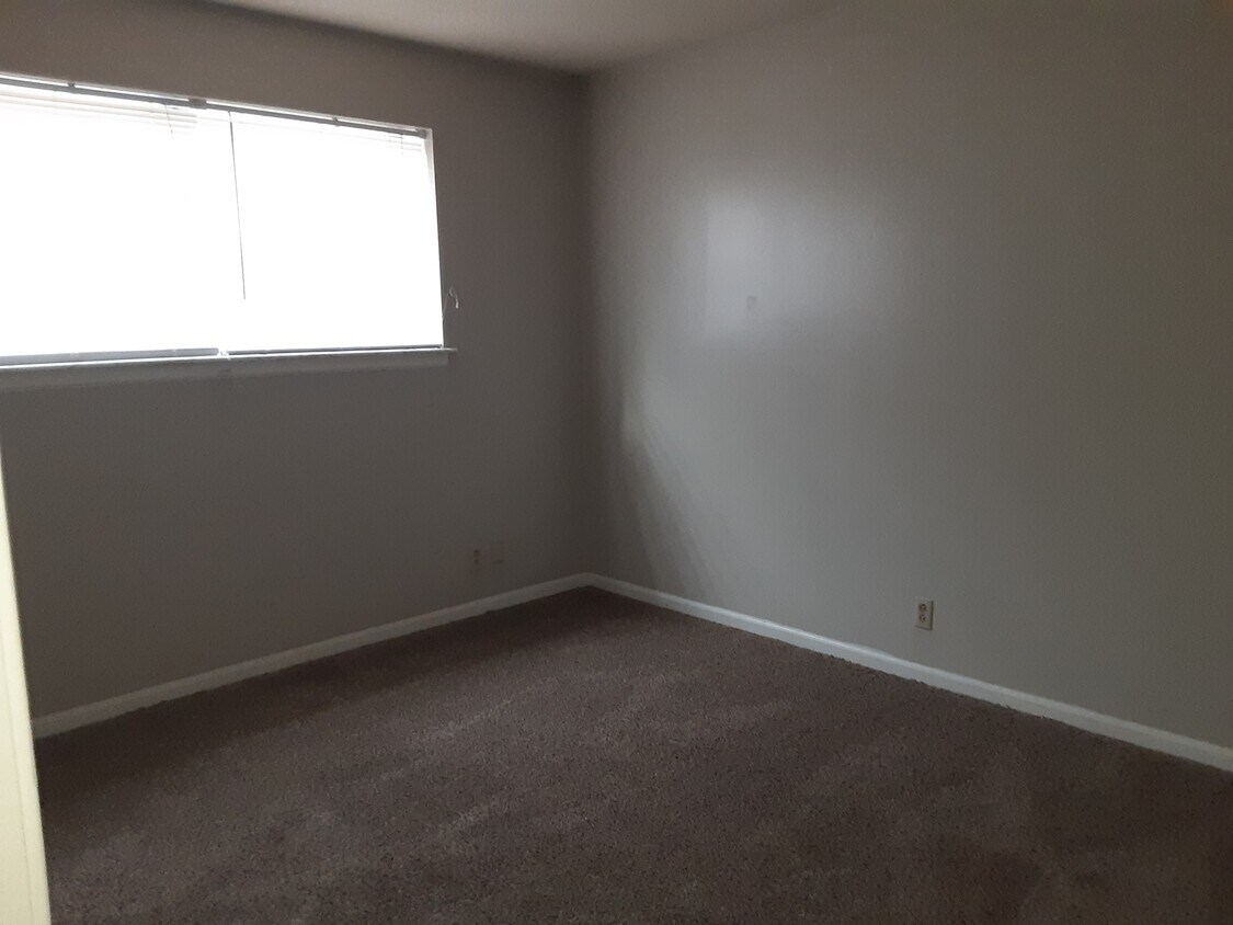 Foto principal - 811 State St