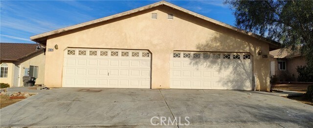 Foto del edificio - 7207 Murray Ln