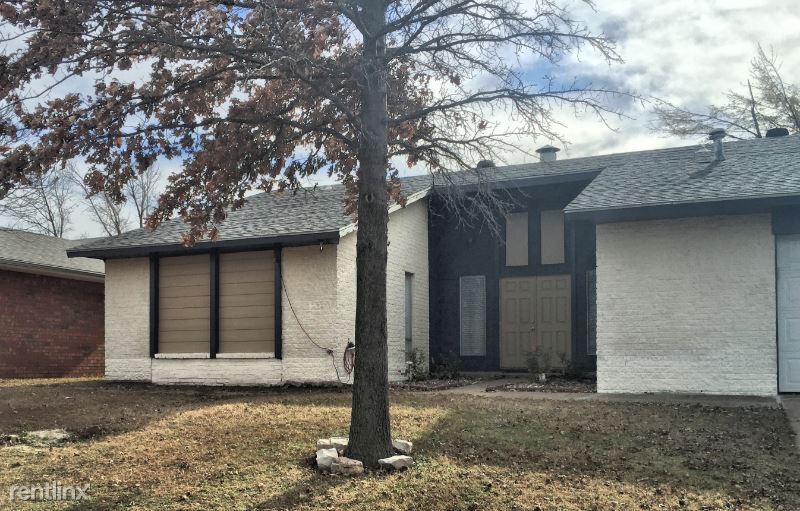 Foto principal - 3 br, 2 bath House - 8516 NW 88th Street,