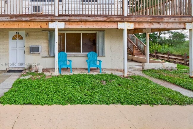 Building Photo - 820 N Ocean Blvd