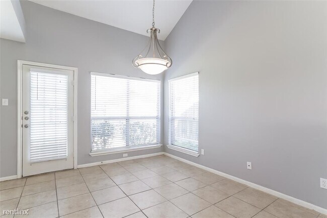 Foto del edificio - 3 br, 2 bath House - 2611 Eagle Nest Ln