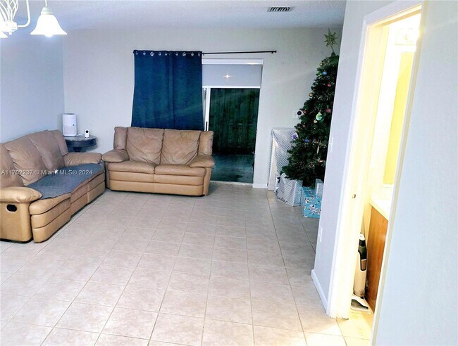 Foto del edificio - 14112 SW 121st Pl