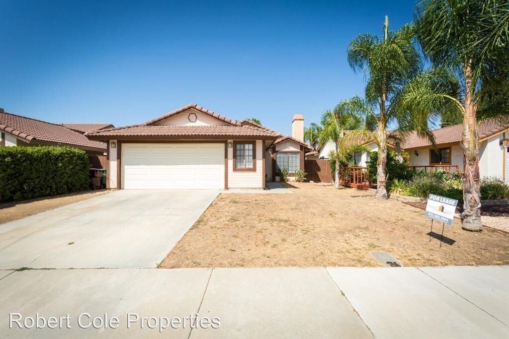Primary Photo - 3 br, 2 bath House - 29652 Eagle Crest Ave