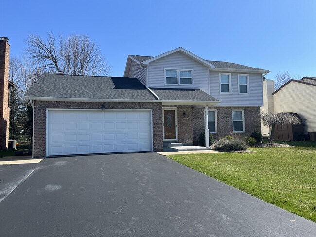 Building Photo - 91 Taverly Dr