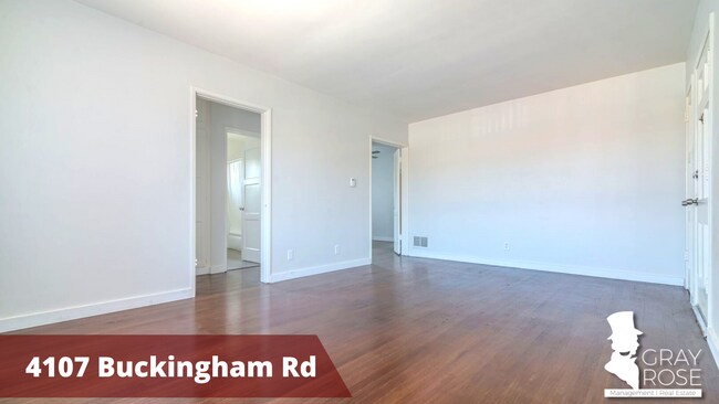 Foto del edificio - 4107 Buckingham Rd