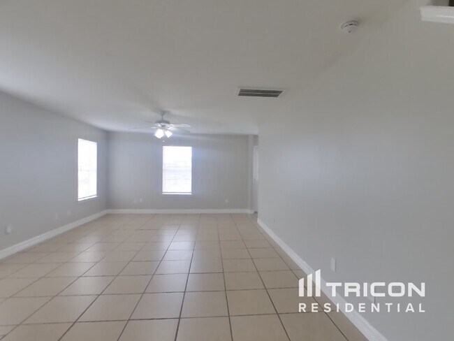 Foto del edificio - 12538 Garden Gale Ln
