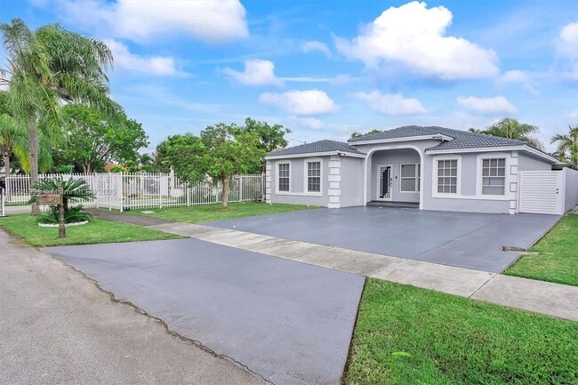 Building Photo - 13269 SW 278th St