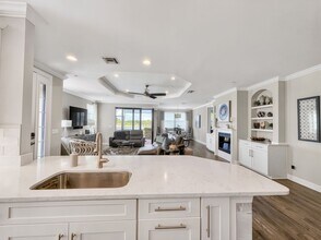 Building Photo - 9636 Montelanico Loop