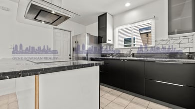 Building Photo - 2409 Fleetwood St