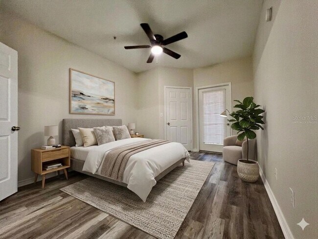 Foto del edificio - 4323 Bayside Village Dr