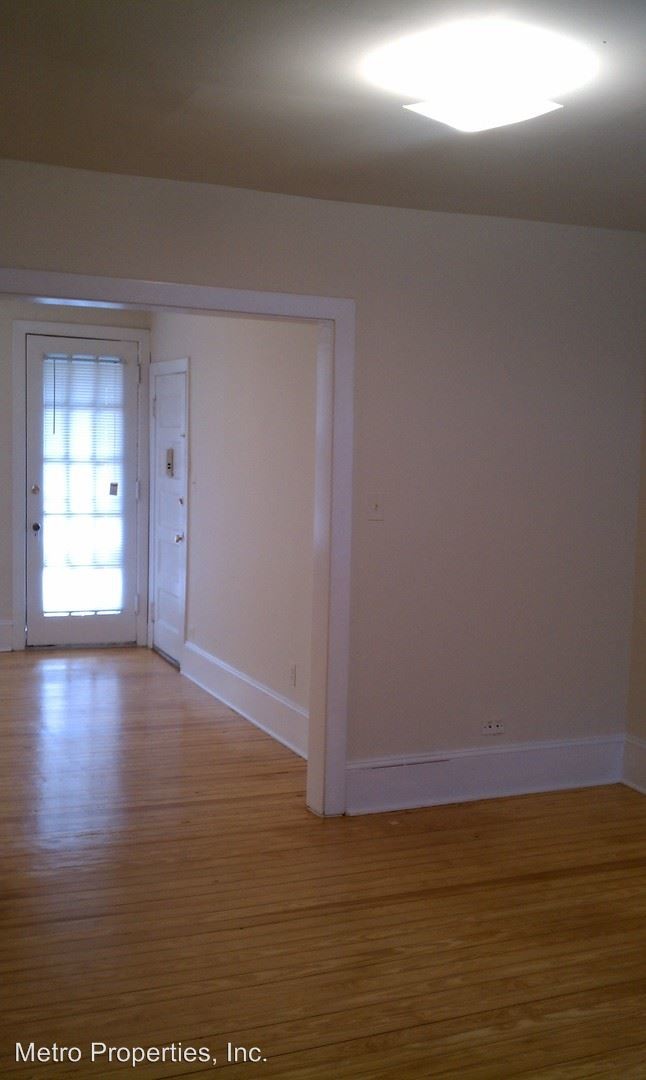 Building Photo - 3118 Kensington Ave