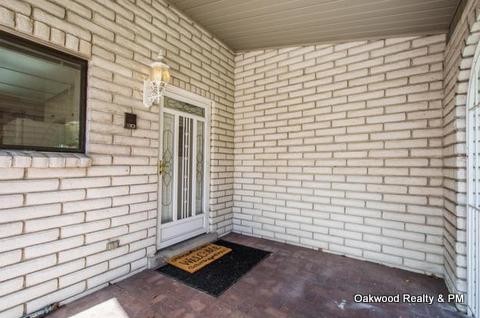 Building Photo - 2212 S Wasatch Dr
