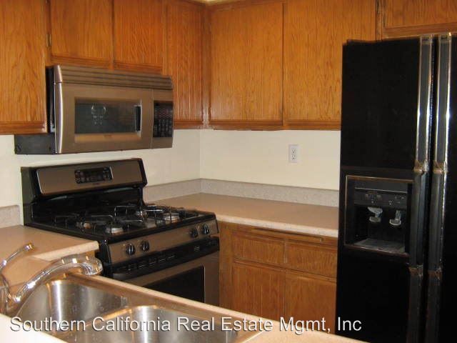 Building Photo - 23725 Del Monte Dr