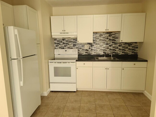 Foto del edificio - 685 Prospect Ave