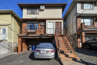 Building Photo - 1308 46th St