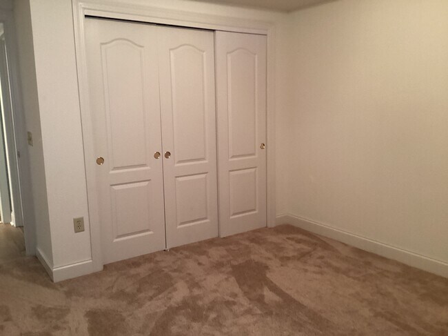Guest bedroom - 244 Baltimore Pike