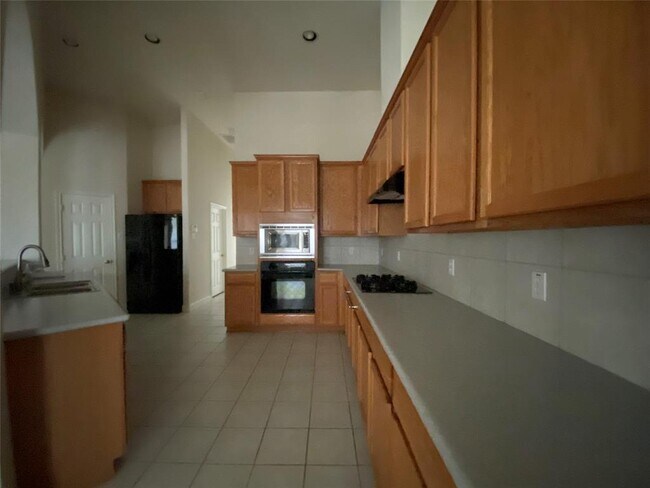 Foto del edificio - 10122 Meridian Lakes Dr