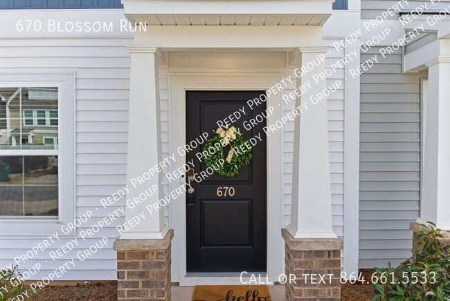 Foto del edificio - 670 Blossom Run