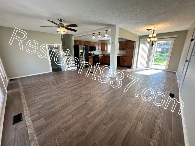 Foto del edificio - Updated 3 Bed home on cul-de-sac
