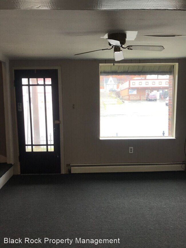 Building Photo - 2 br, 1 bath House - 140 Patterson street