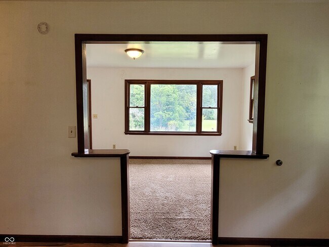 Foto del edificio - 732 Upper Schooner Rd