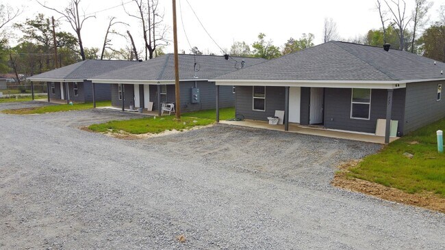 Building Photo - 217 Legado Ln