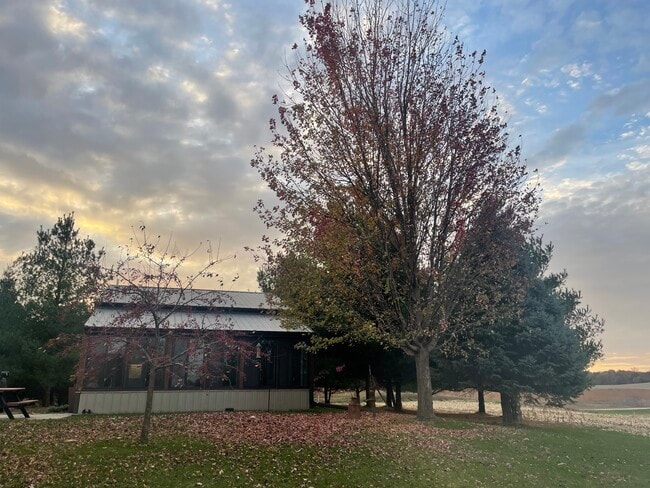 Building Photo - 11923 Fuller Rd