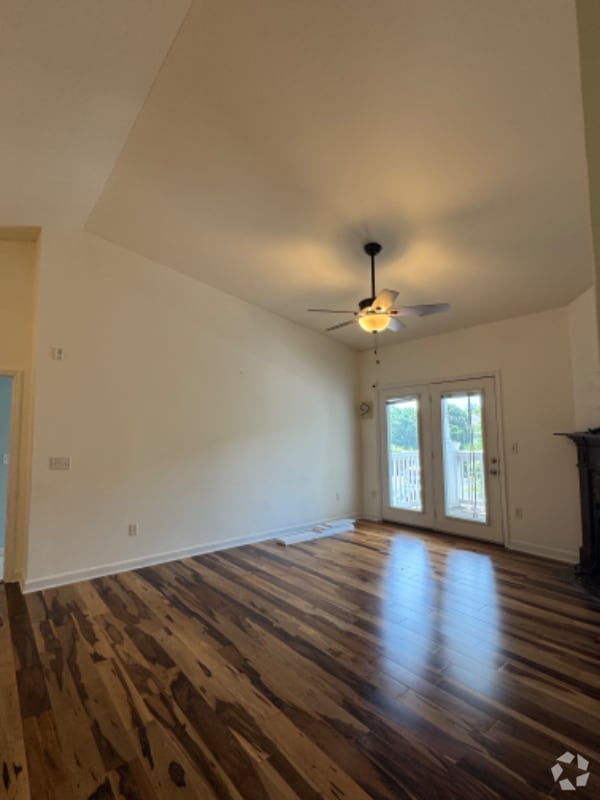 Building Photo - 11719 Ridgeway Park Dr