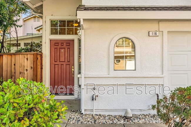 Foto del edificio - 116 Foxglove Ln