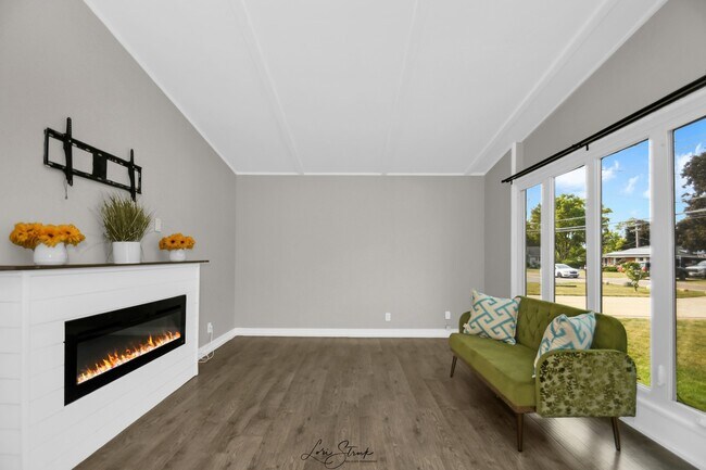 Foto del edificio - 217 Sherman Ave