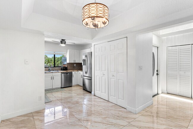 Foto del edificio - 1647 Cabot Ln