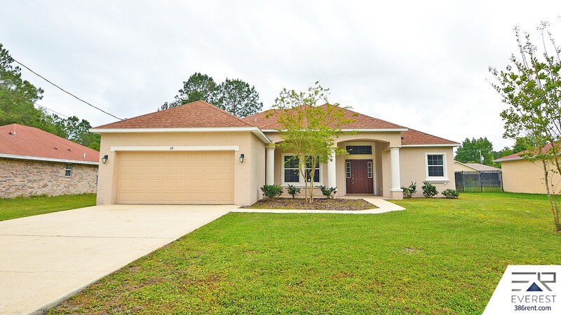Primary Photo - 40 Persimmon Dr