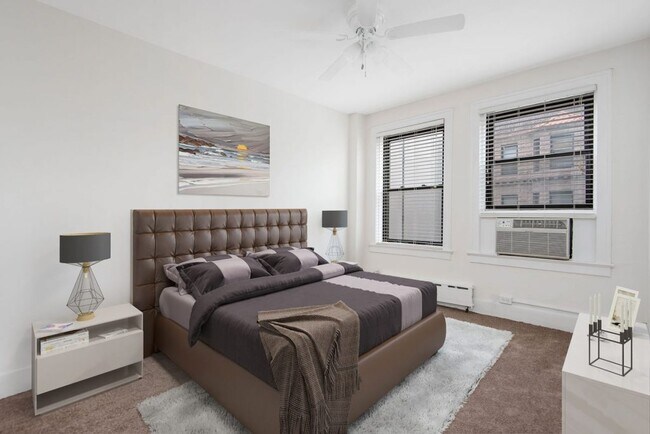 Foto del edificio - 2756-60 N. Pine Grove