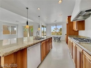 Building Photo - 134 Crooked Putter Dr