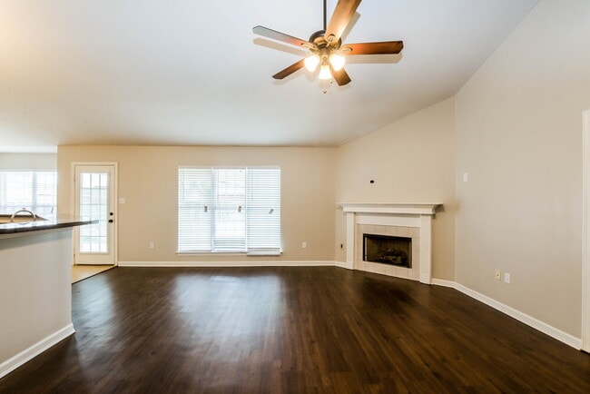 Building Photo - 2717 Baird Dr