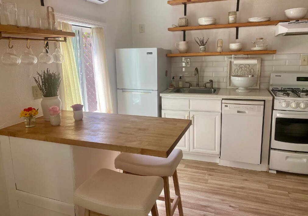 Foto principal - 150 E Tremont St