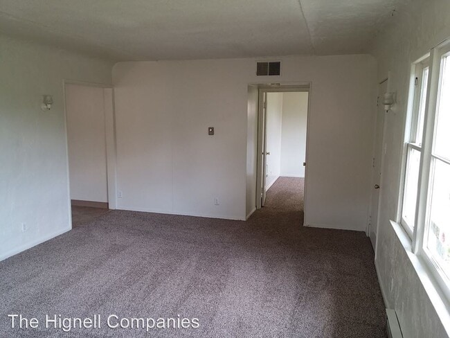 Building Photo - 3 br, 1 bath House - 919 Parkview