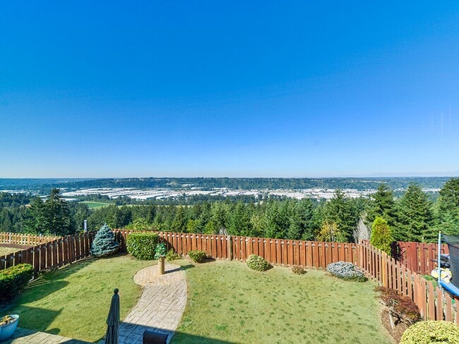 Building Photo - APPROVED APPLICANTS: LAKE TAPPS/BONNEY LAK...
