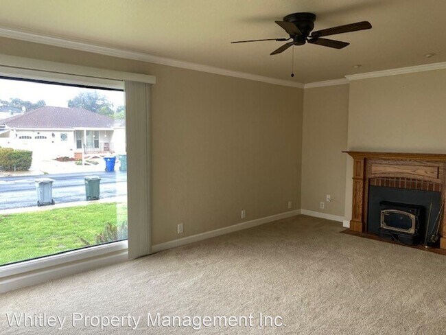 Building Photo - 3 br, 2 bath House - 205 Wildwood Drive