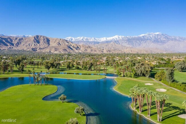 Building Photo - 2 br, 2 bath Condo - 899 Desert Island Dr