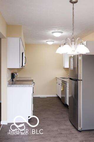 Building Photo - 8361 Paso Del Norte Ct